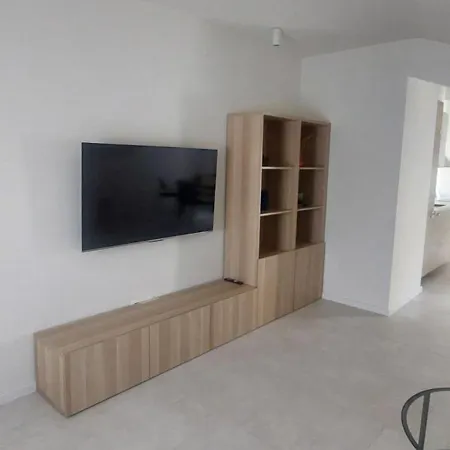 Free Parking The Garden Loft Apartman