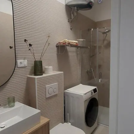 Free Parking The Garden Loft Apartman Zadar