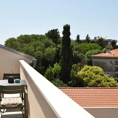 Appartamento Free Parking The Garden Loft Zara